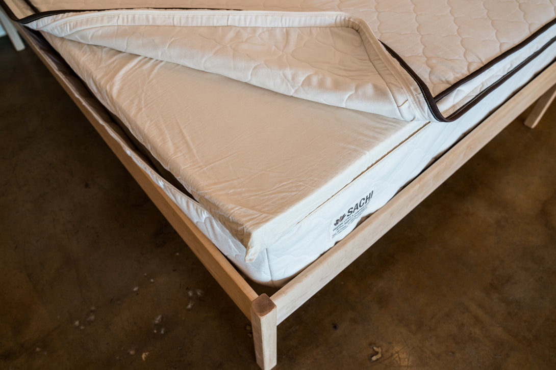 Latex & Comfort Coil Mattress - Sachi Organics 